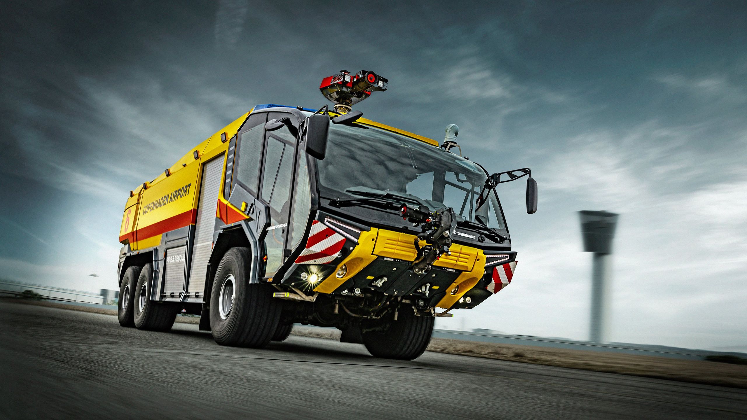 30 Years PANTHER Fahrperformance auf höchstem Niveau