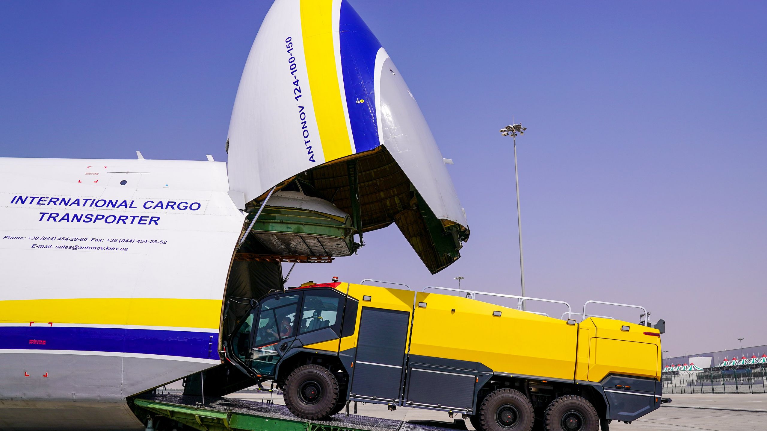 30 Years PANTHER - When one takes a trip The PANTHER was also allowed to fly in an Antonov