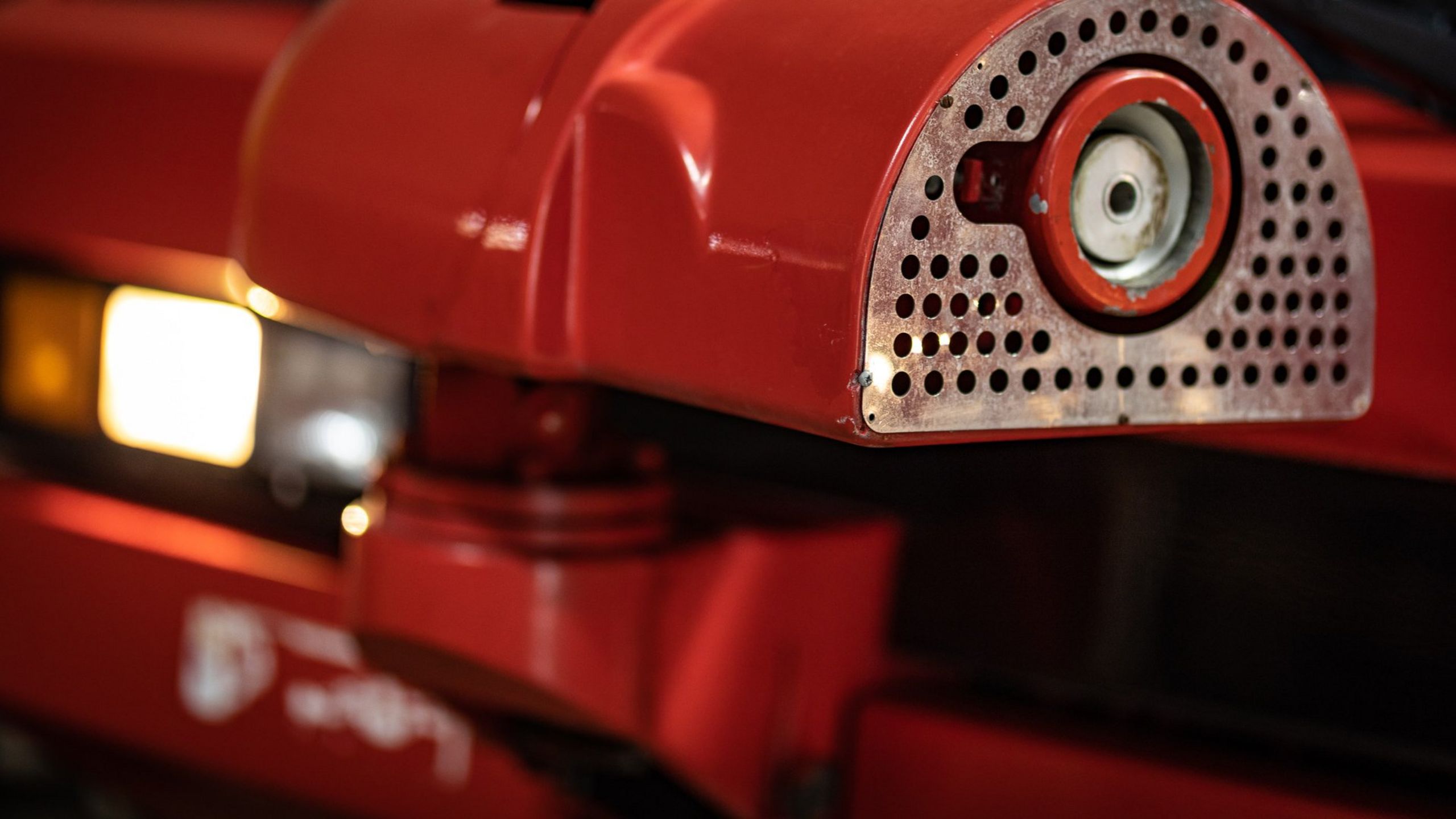 30 Years PANTHER - Der PANTHER Nr. 1 kommt ins Museum Der PANTHER verfügte schon 1991 über elektronische und lernfähige Werfer