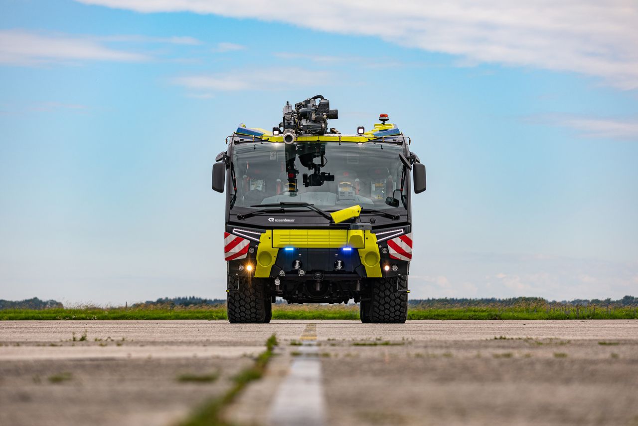 Unverkennbare Frontansicht des PANTHER 6x6 Unverkennbare Frontansicht des PANTHER 6x6