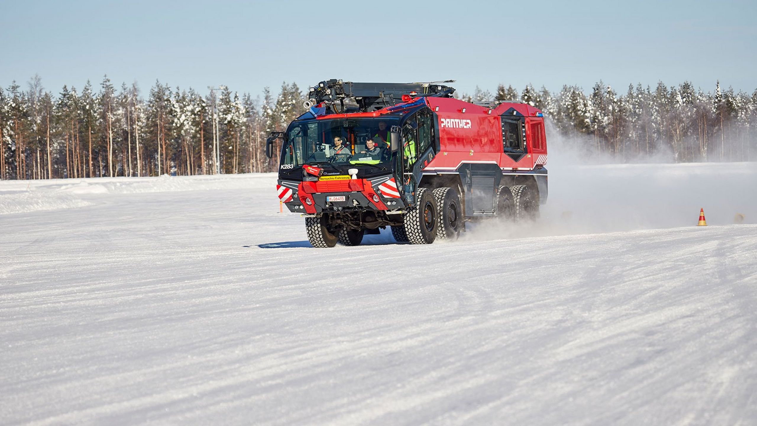 Safely around the turn Tests in the far north of Europe