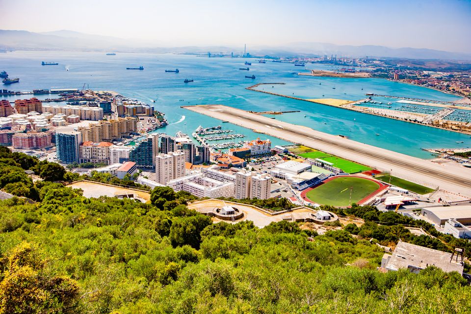 30 Years PANTHER - Besondere Flughäfen rund um die Welt Spanien